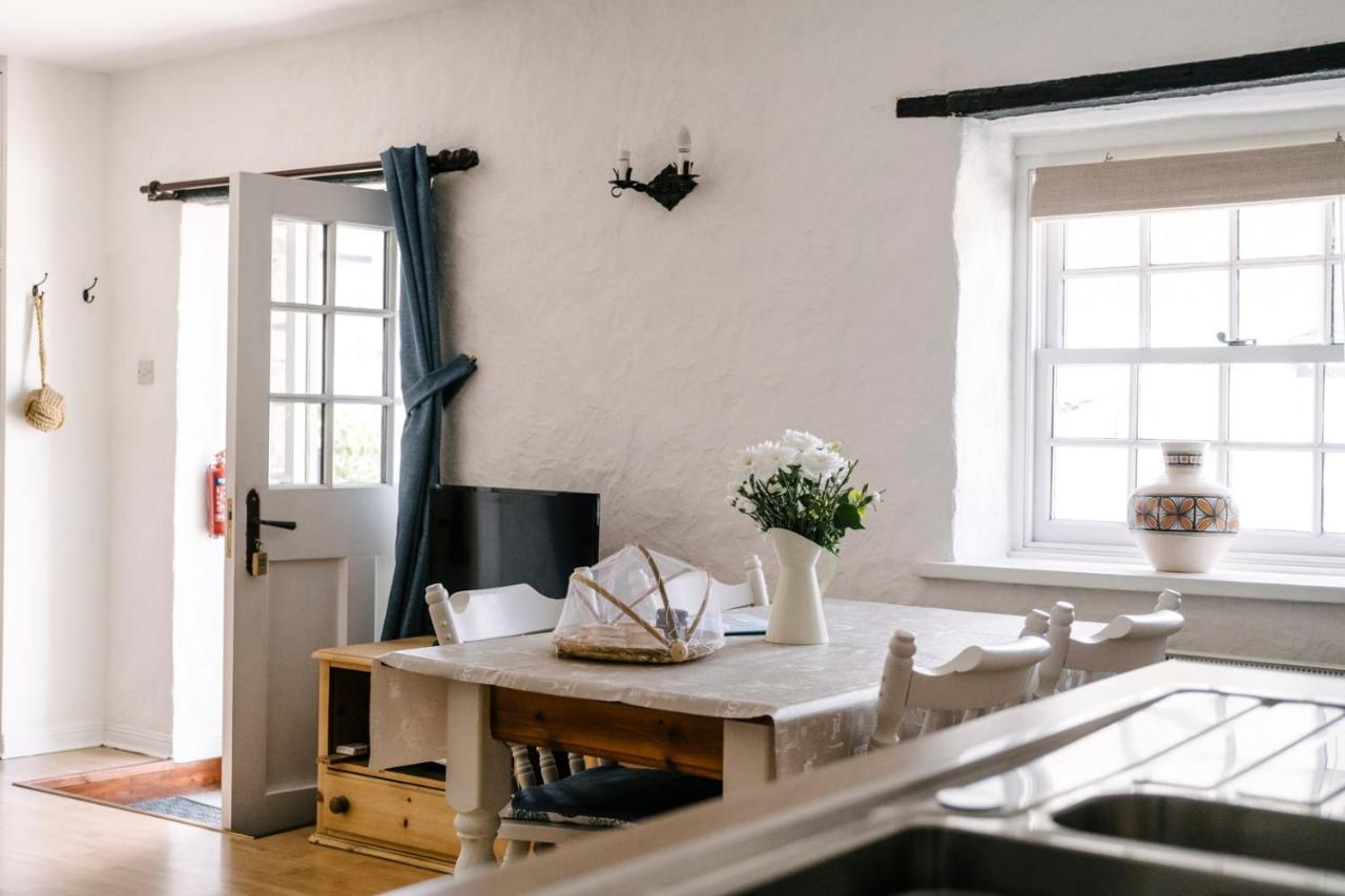 Finest Retreats - Swallow Cottage Сент-Остел Экстерьер фото