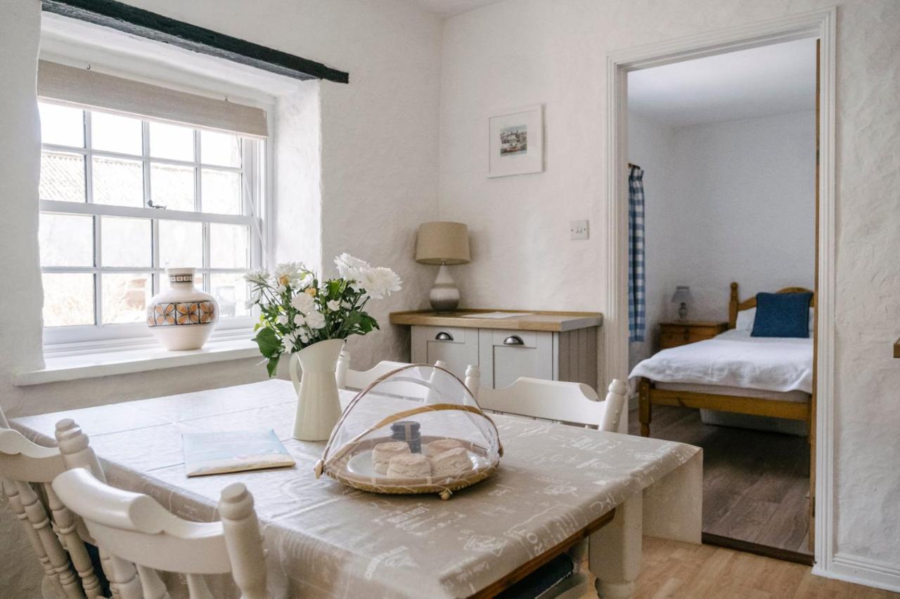 Finest Retreats - Swallow Cottage Сент-Остел Экстерьер фото